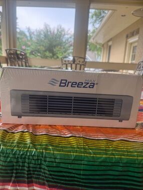 Max Compact Fan in White